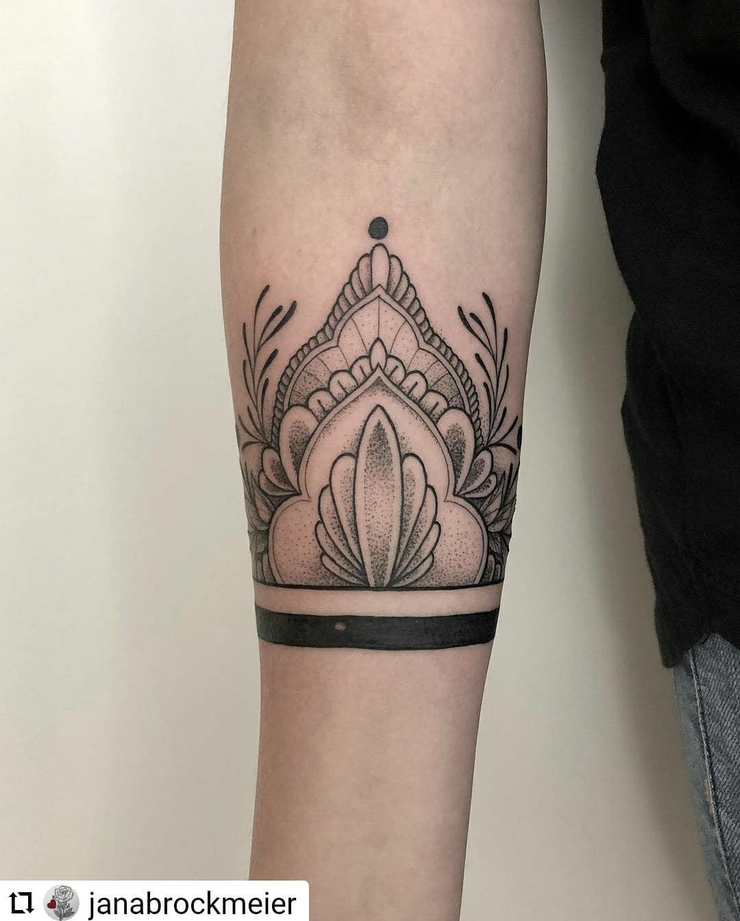 Neu von @janabrockmeier
...
Danke Annalie 

#tattoo #blackwork #ink #art #tattoo