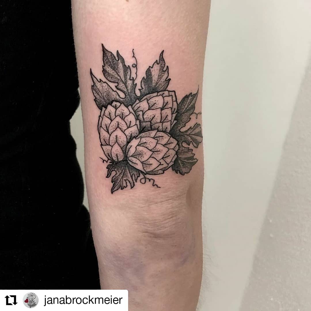 Neu von @janabrockmeier
• • • • • •
Freywerk Tattoostudio

Danke Jana  

#wineta