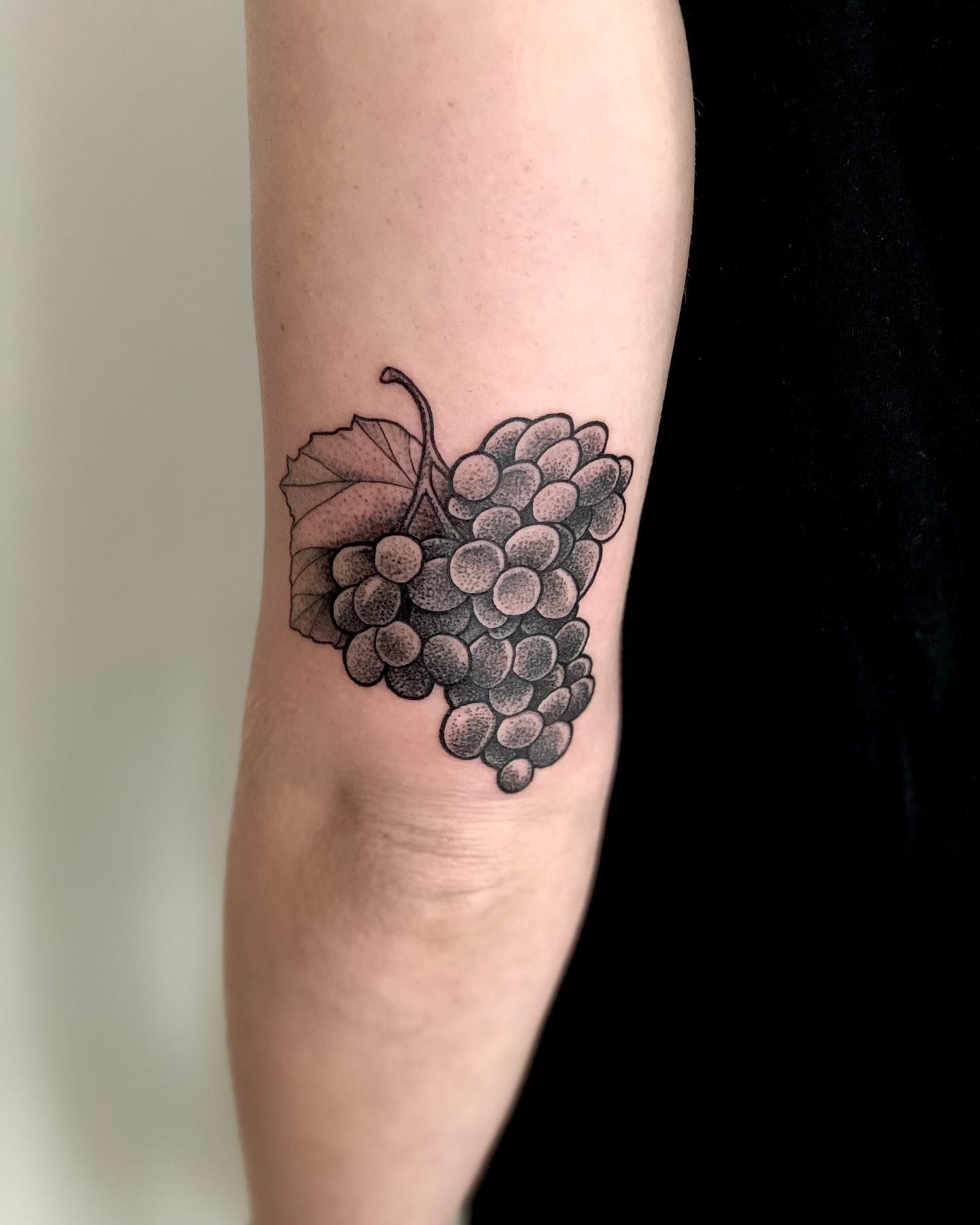 Danke Jana  

#winetattoo #beertattoo #wannadotattoo #dotworktattoo #dotwork #bl