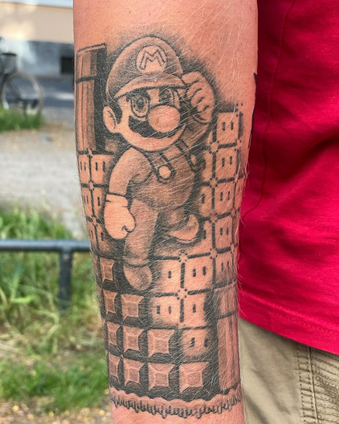 It‘s me…. Mario!!!  
Verheilt mit Haaren…. #colognetattoo #freywerk #freywerktat