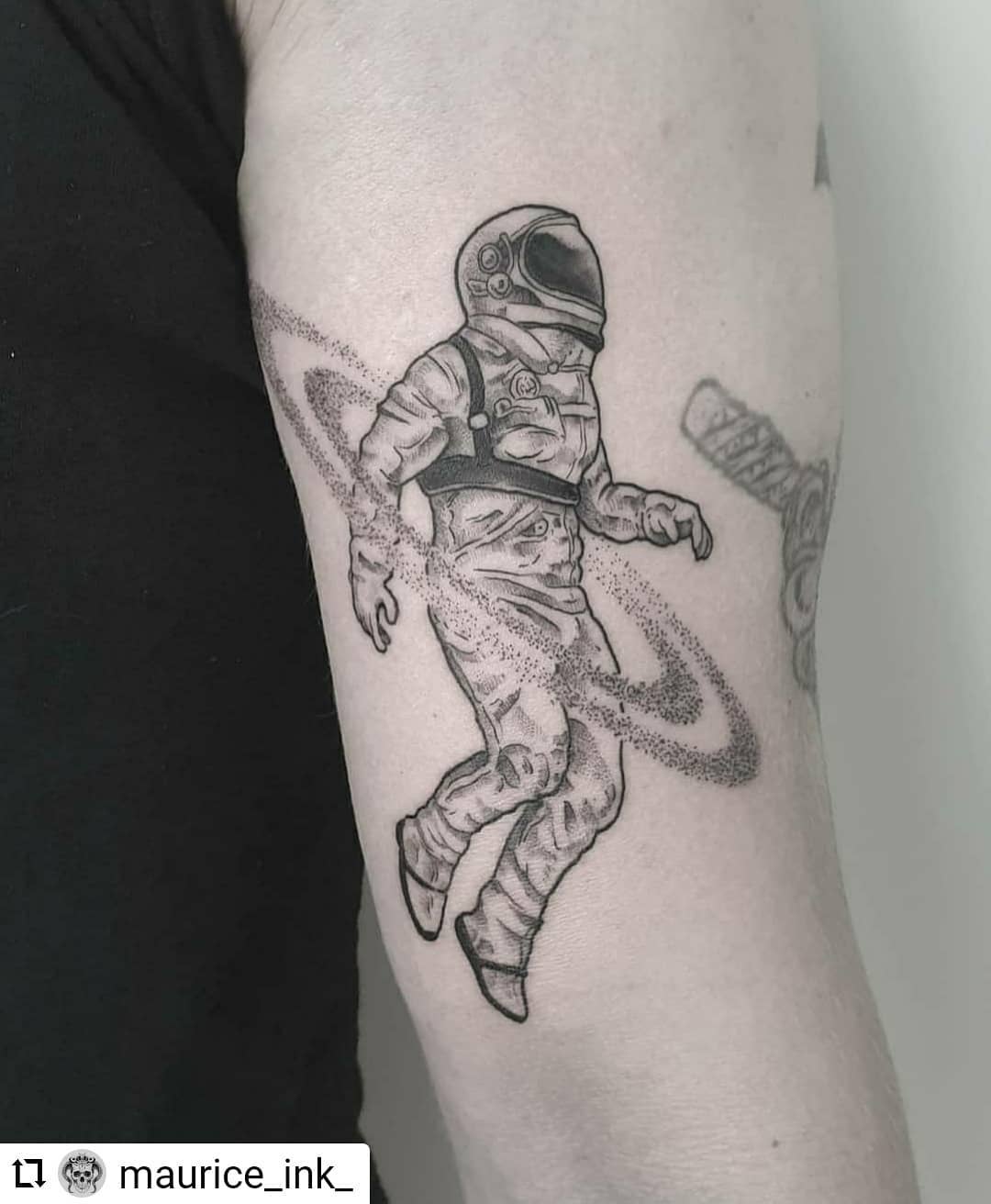 Neu von @maurice_ink_
...
Astroman for homey @dav1dkn
.
.
.
.
#tattoo #spacetatt