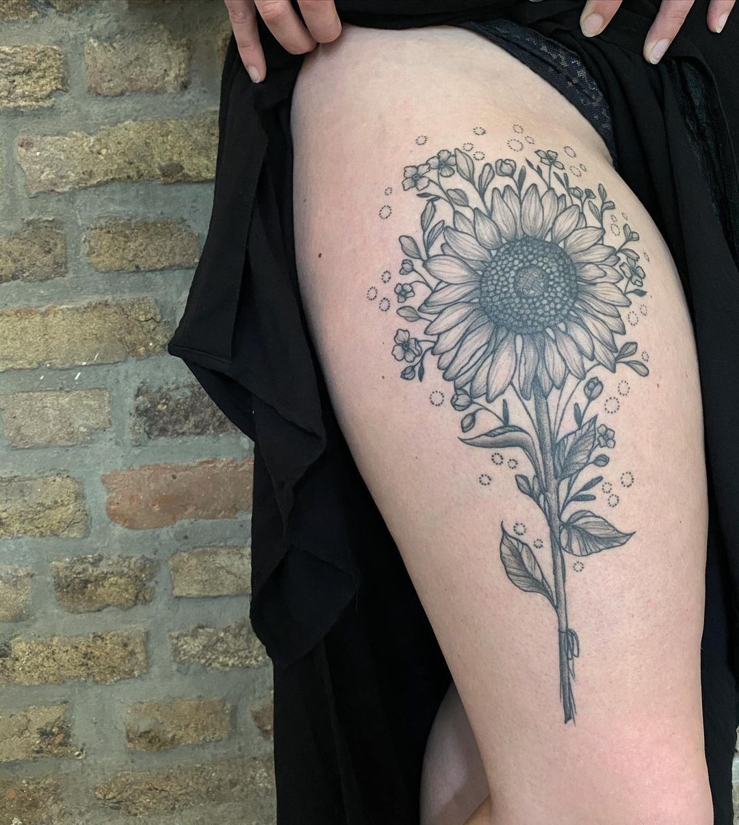 Verheilt auf Evita  merci!
.
.
.

#tatts #tattooed #finelinetattoo #blacktattoo