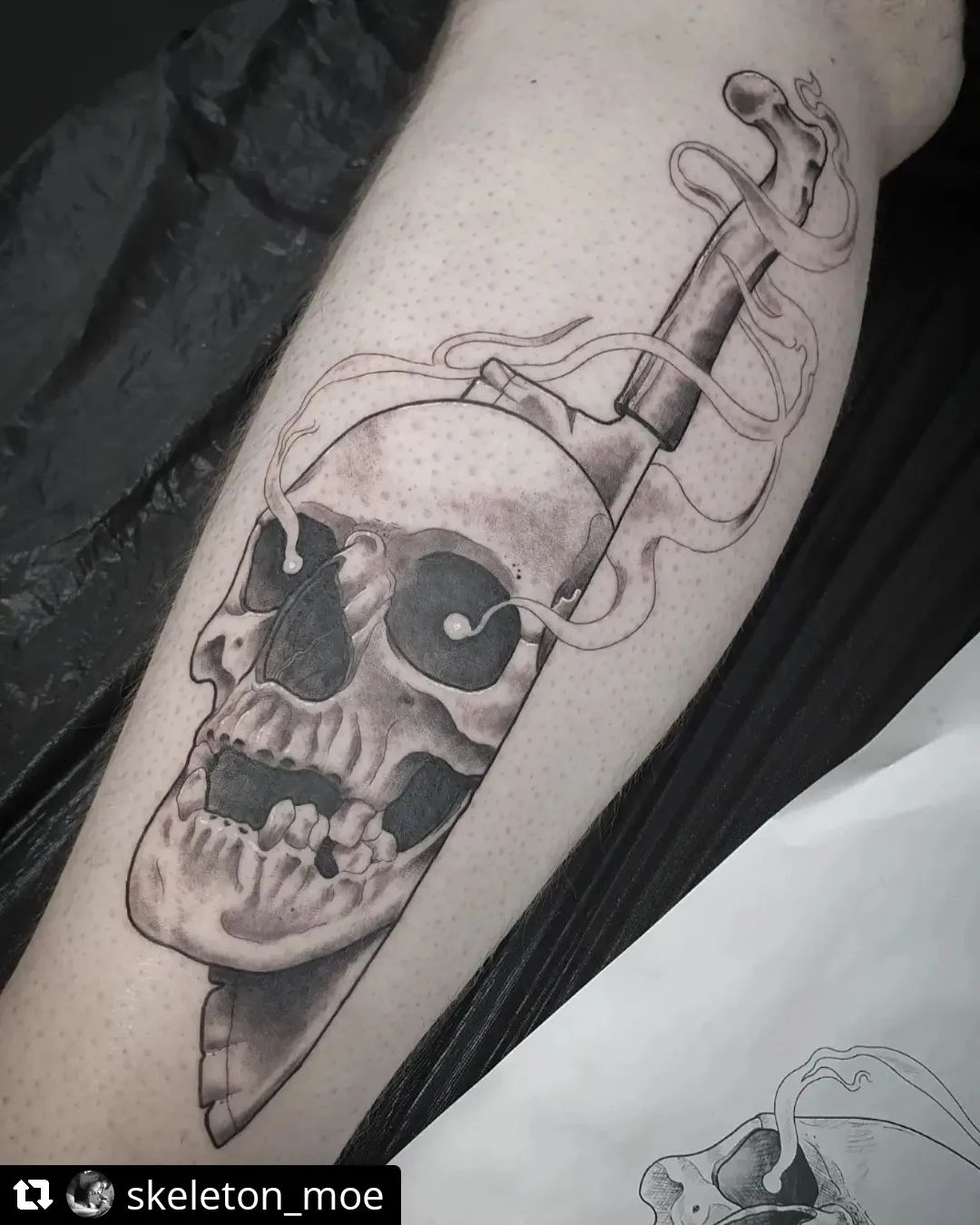 Neu von @skeleton_moe
• • • • • •
Skull wannado for Maximilian 
.
.
.
.
#blackwo