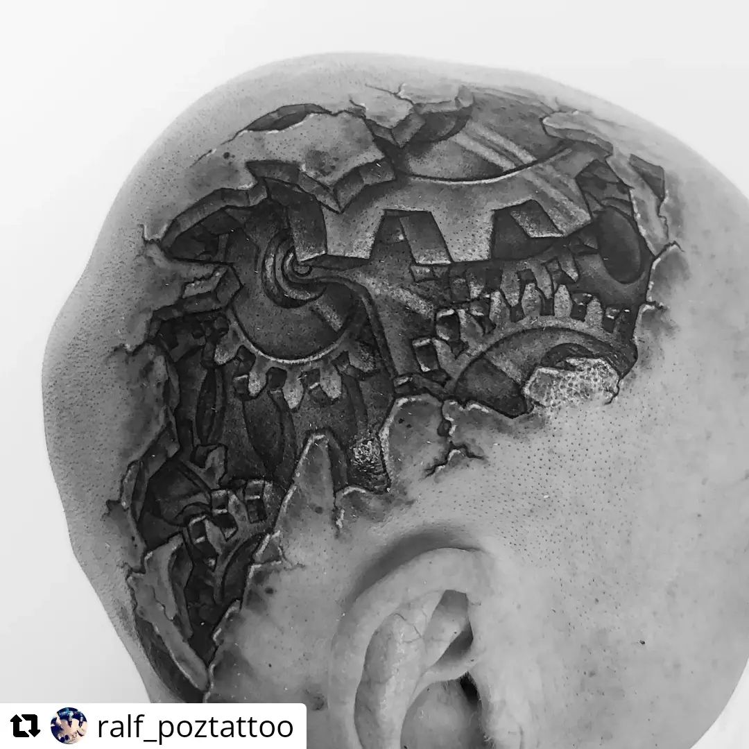 Neu von @ralf_poztattoo
• • • • • •
#lochimkopp #blackandwhitetattoo #freywerkta