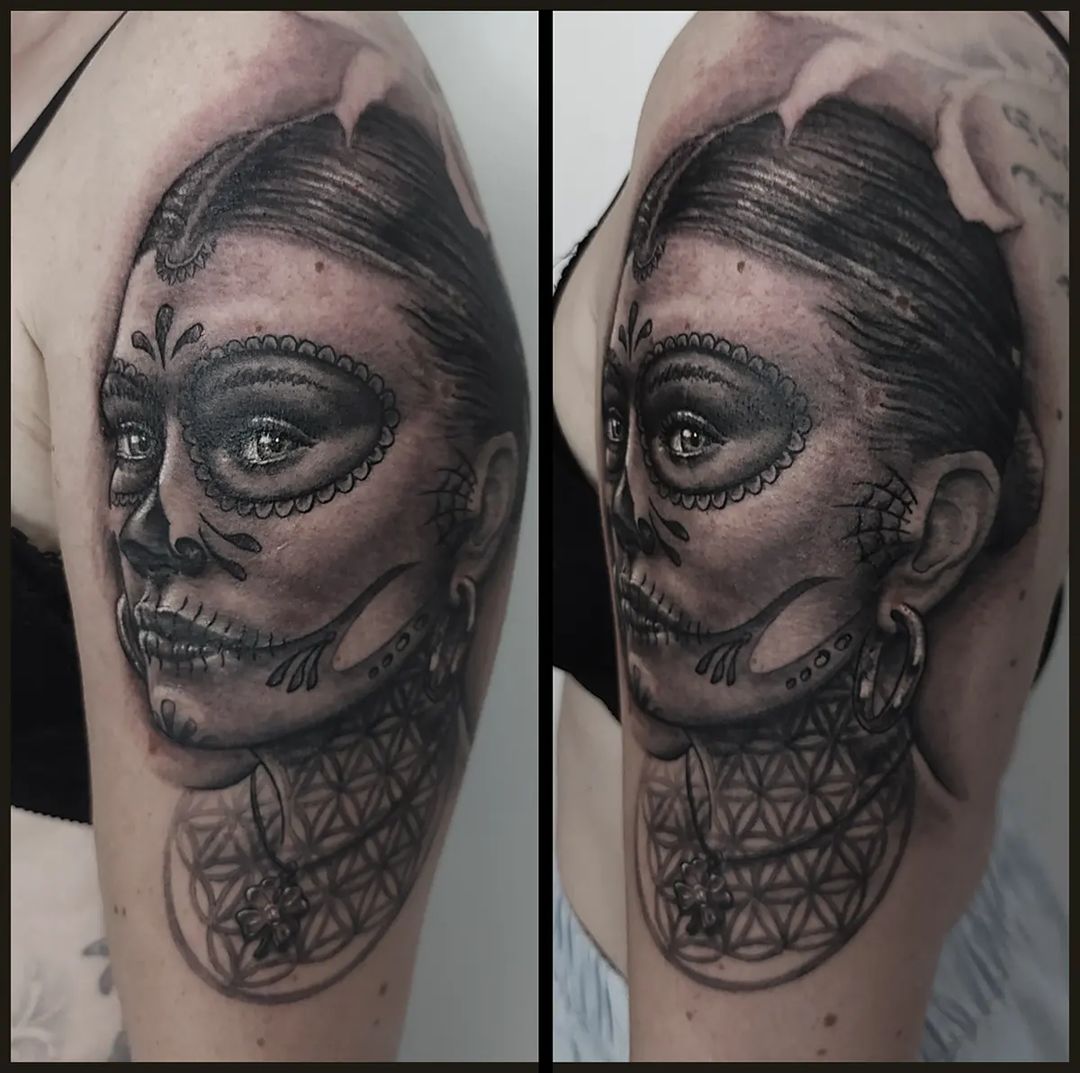 #freywerktattoo #freywerk #blackandwhitetattoo #catrinatattoo #cologne #colognet