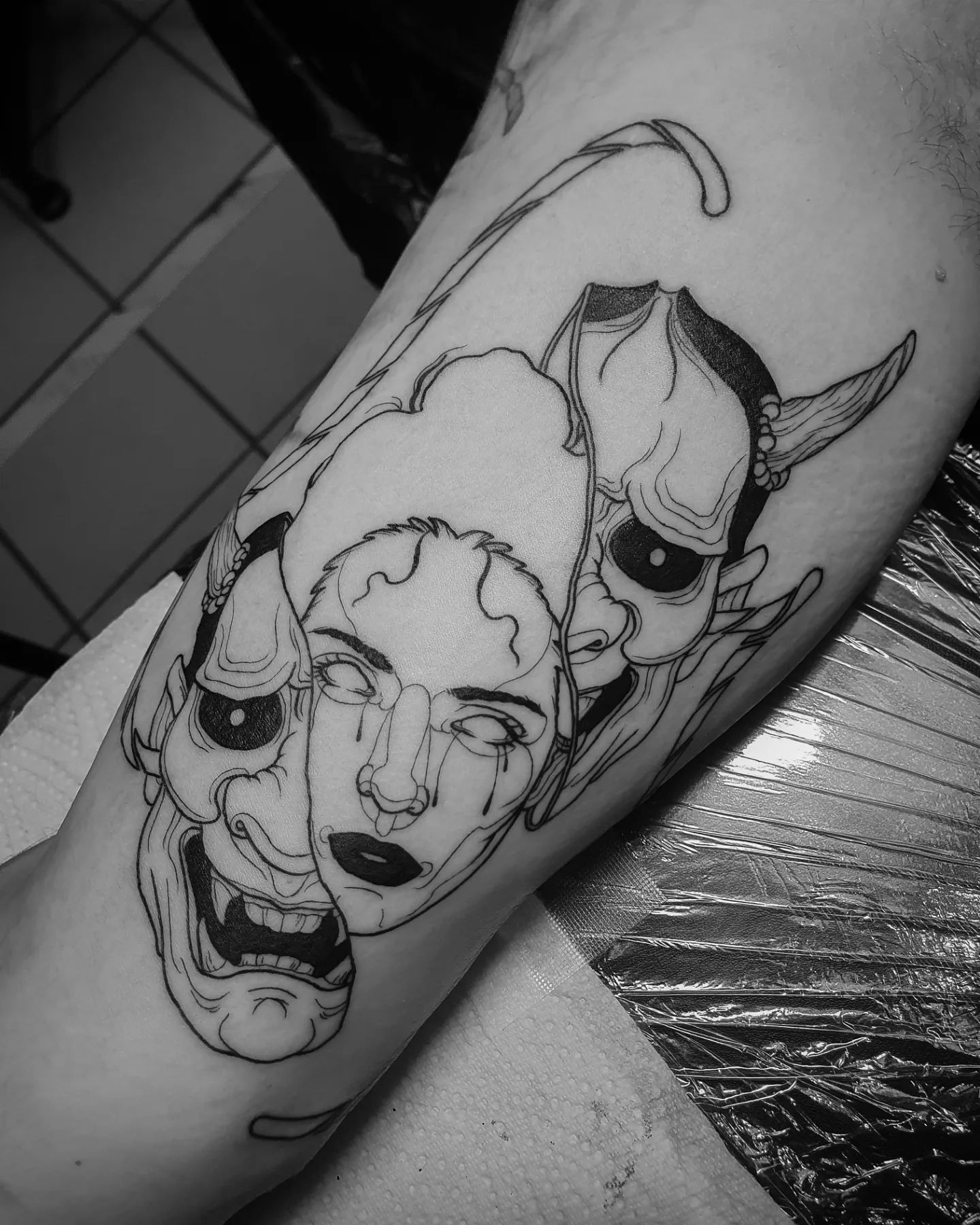 1st Session for this geisha done!
.
#japanesetattoo #irezumi #tattoo #tattoodo #