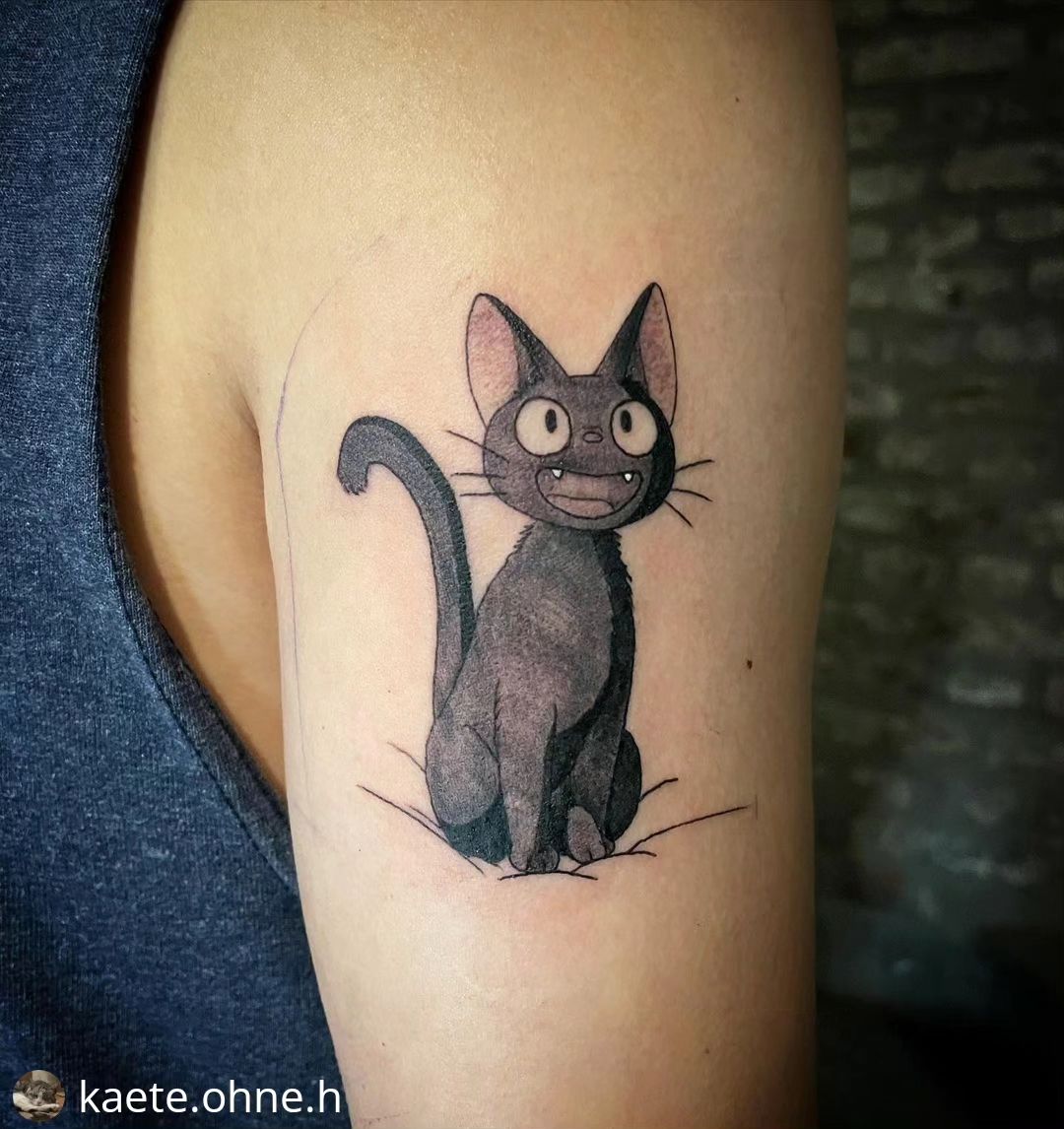 Jiji von @kaete.ohne.h
• • • • • •
Jiji  • • • • #inked #inkedgirls #ink #inkedu