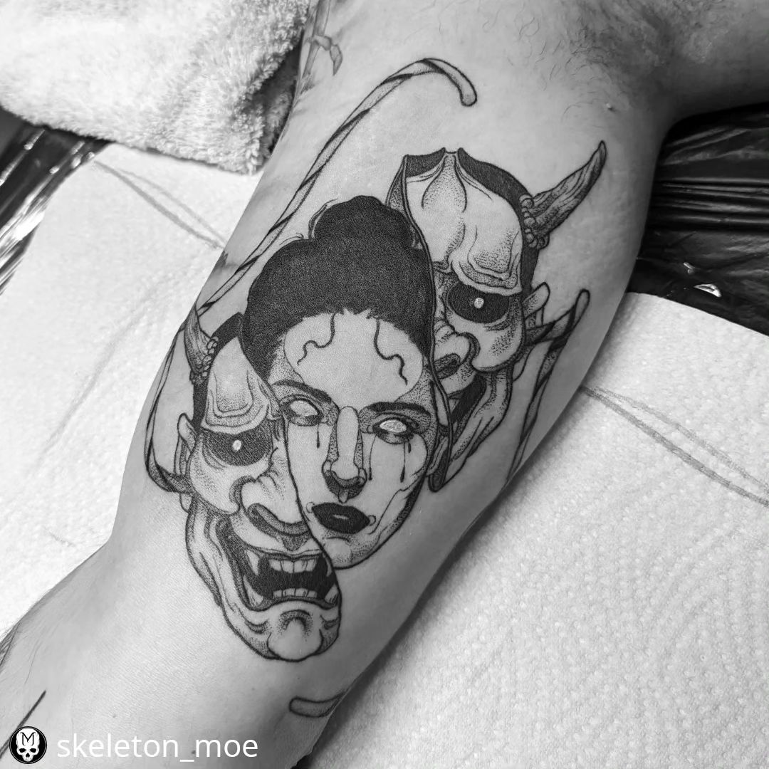 Neue Arbeit von @skeleton_moe
• • • • • •
@tobi_kowalski war im Haus
#tattoo #ja