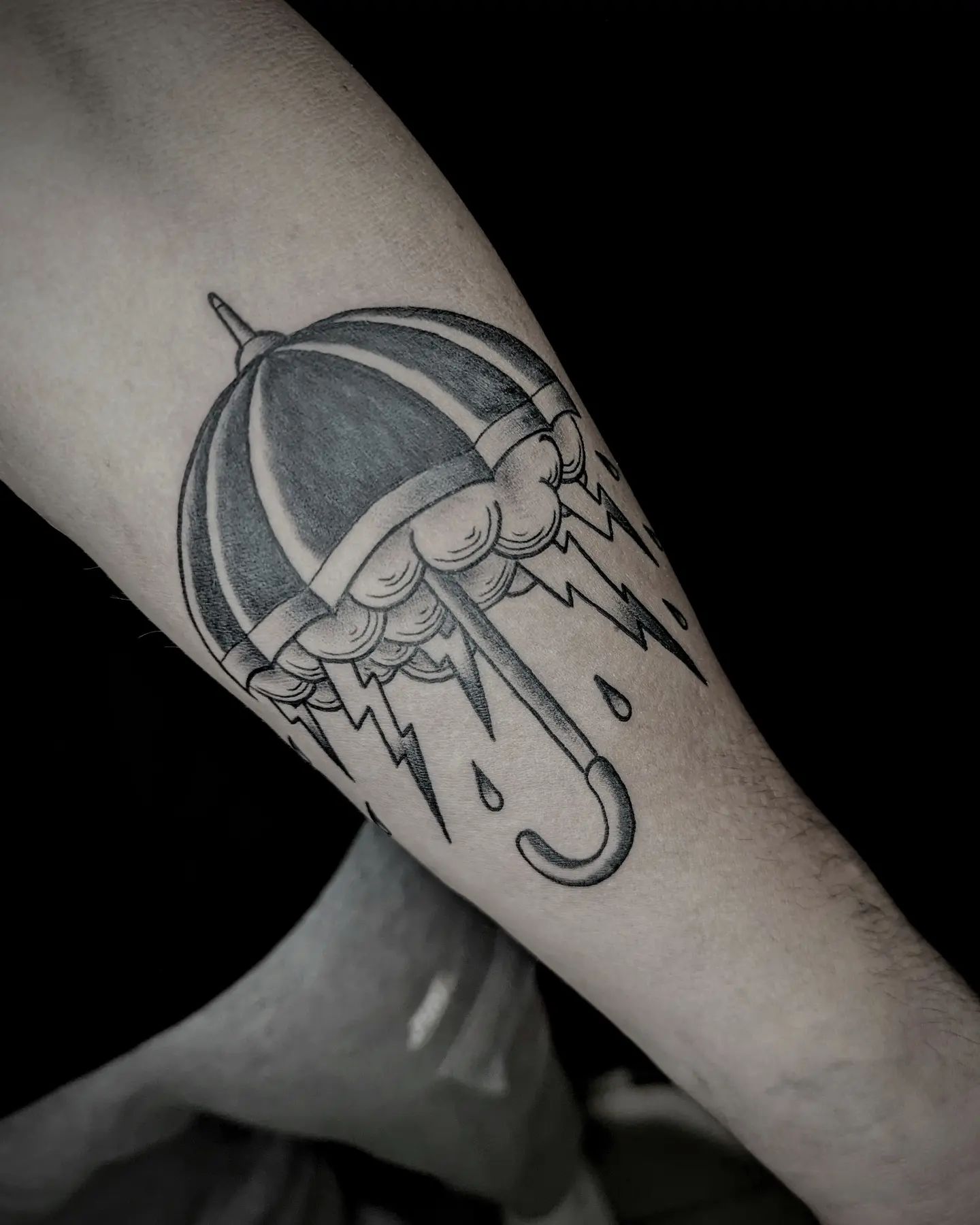 Umbrella for homey @davmey #tattoo #tattooartist #neotrad #ink #neotradeu #tatto