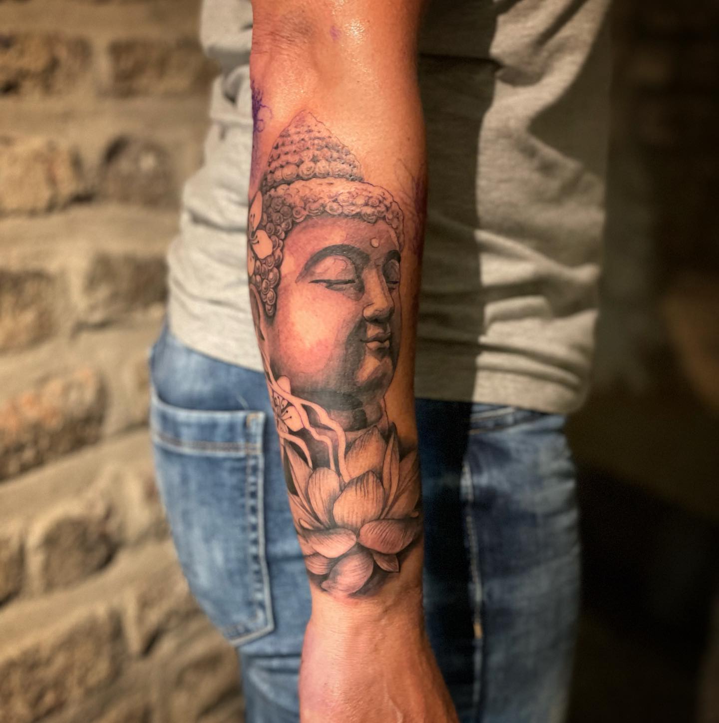 Buddha  ( in Arbeit)
Danke Susanne ! 
•
•
•
•
#inked #inkedgirls #inkedup #ink #