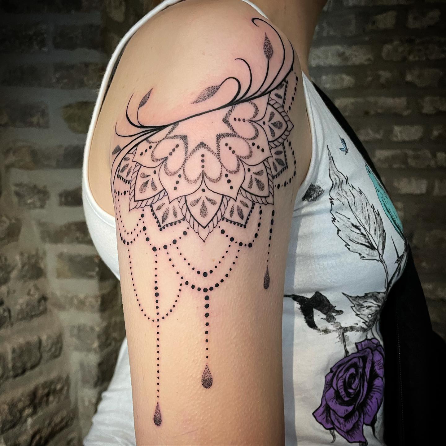 Mandala 
•
•
•
•
#inked #inkedup #inkedgirls #ink #tattoos #tattoo #tatts #tatto