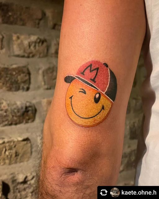 Smiley von @kaete.ohne.h  Smiley  Danke
 •
 •
 •
 •
 #inked #inkedgirls #ink #in...