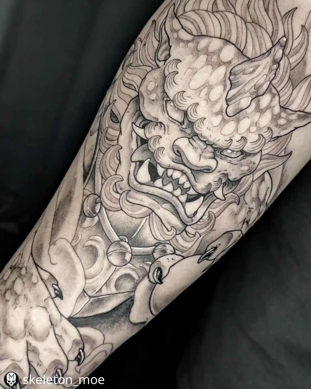 Arbeit von @skeleton_moe
• • • • • •
FuLion for @skeedorr #chinoiserie #chinoise