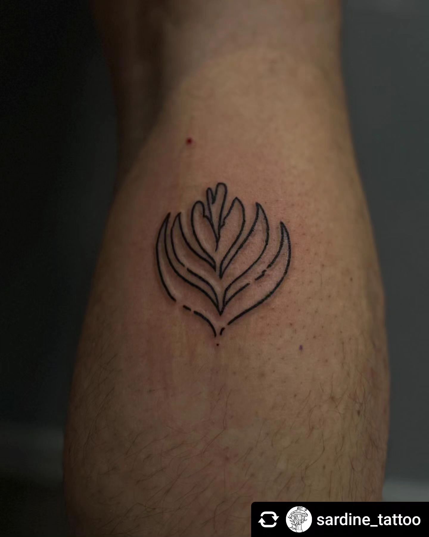 Geschwistertattoo von @sardine_tattoo __
Siblings tattoo thank you @jannes_schil