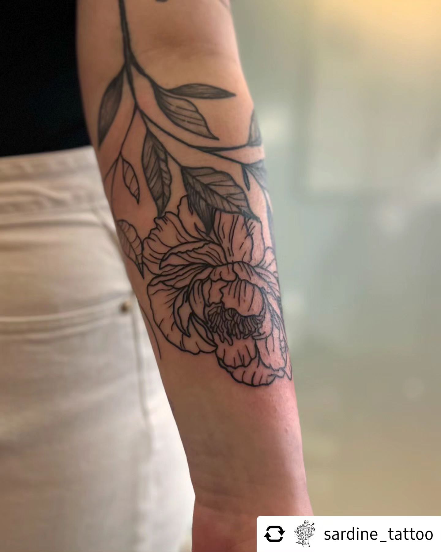 Blume von @sardine_tattoo Part 1
__
Thank you so much @anna_nettlenbusch 

#flow