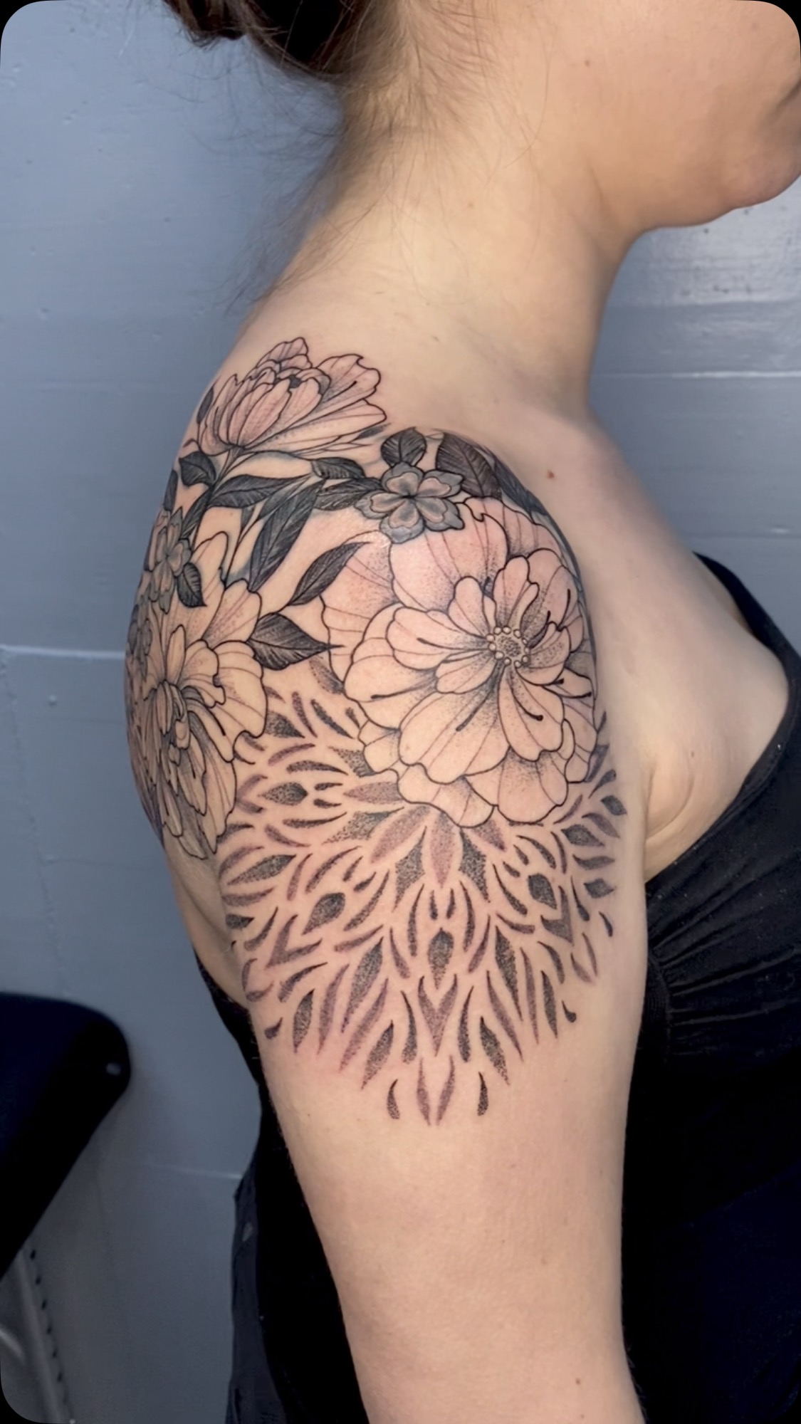 Happy mit diesem Cover up für die Liebe Julia - danke 
.
.
.
#coveruptattoo  #fl