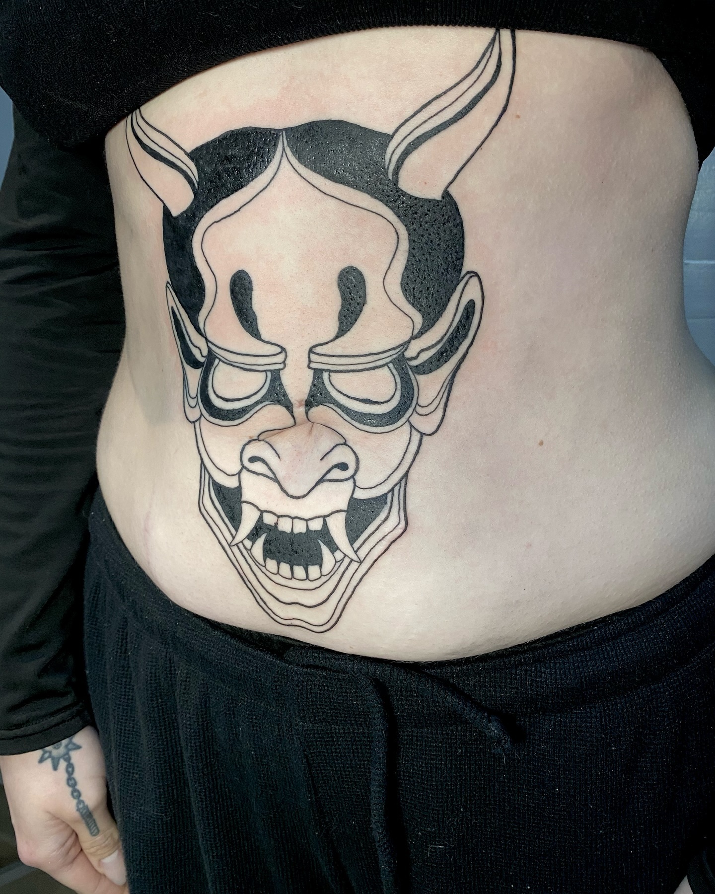 Von neulich auf Alina 
.
.
.
#tattoo #blacktattoo #darktattoo #germantattooers