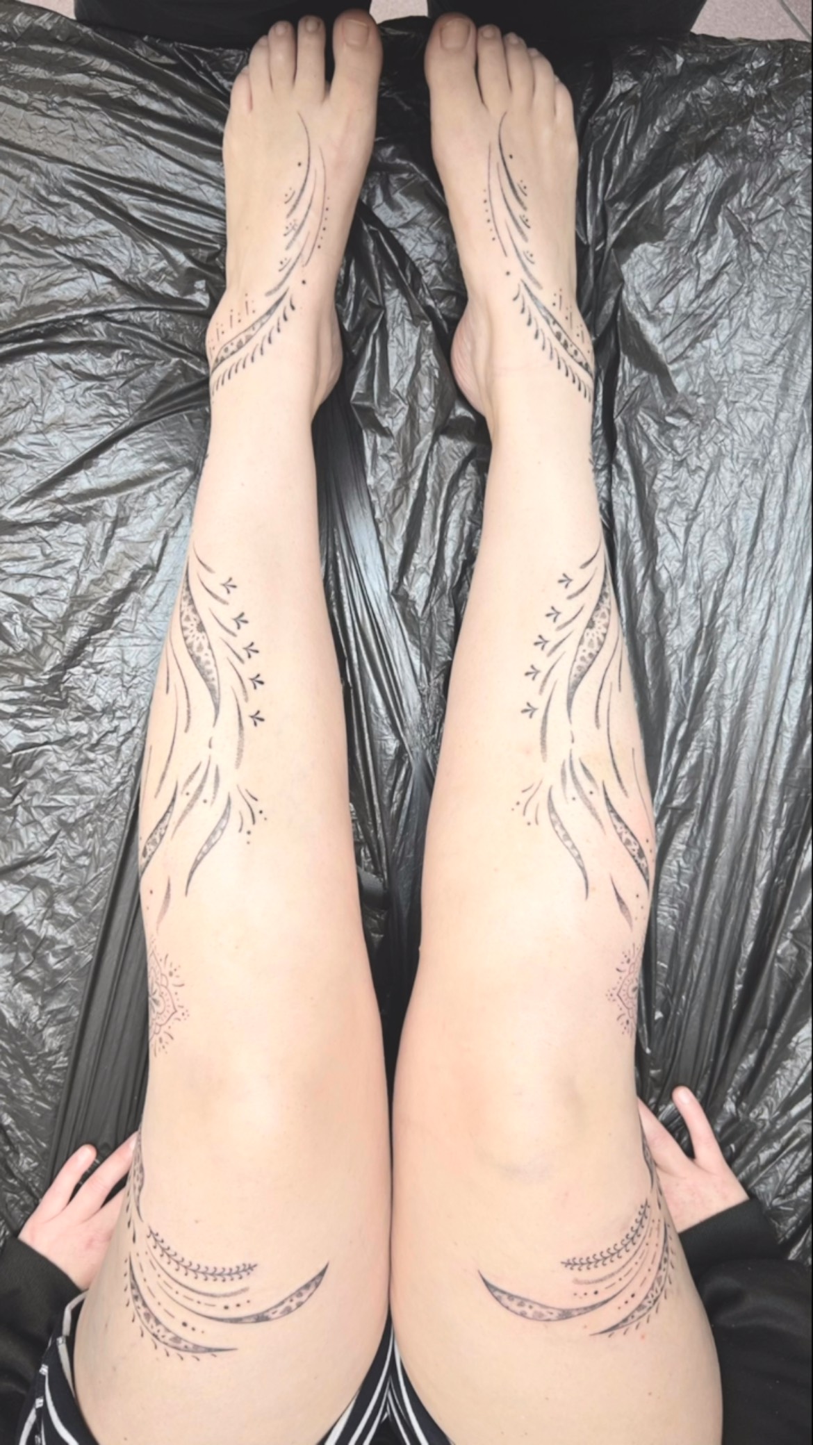 So happy mit dem Ergebnis 
.
.
.
#tattoo #kölntattoo #ornamentaltattoo #dotworkt